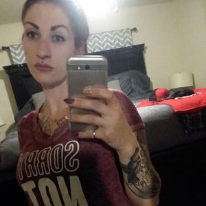 Meet your Posher, Danae